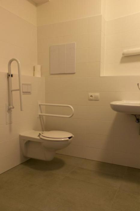 Ubytovaci Zarizeni Koleje Pedagog Ceske Budejovice Extérieur photo